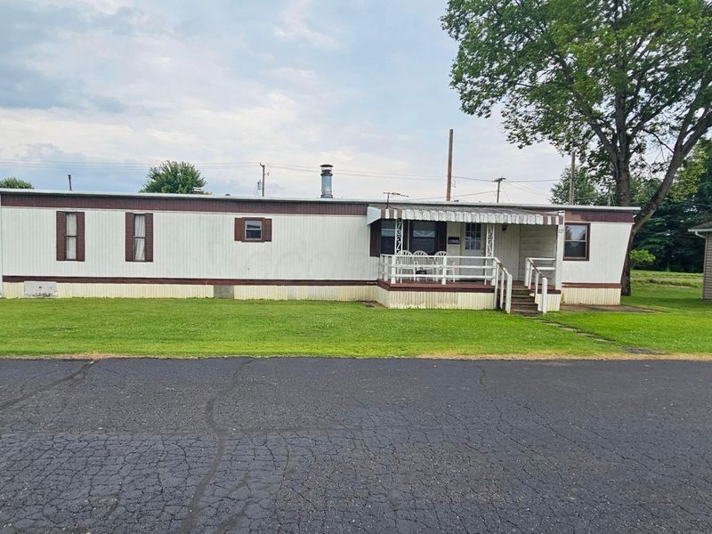 1570 E Main Street, Unit 127, Lancaster, OH 43130 Photo 2