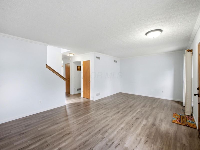 3523 Steiner Street, Columbus, OH 43231 Photo 4