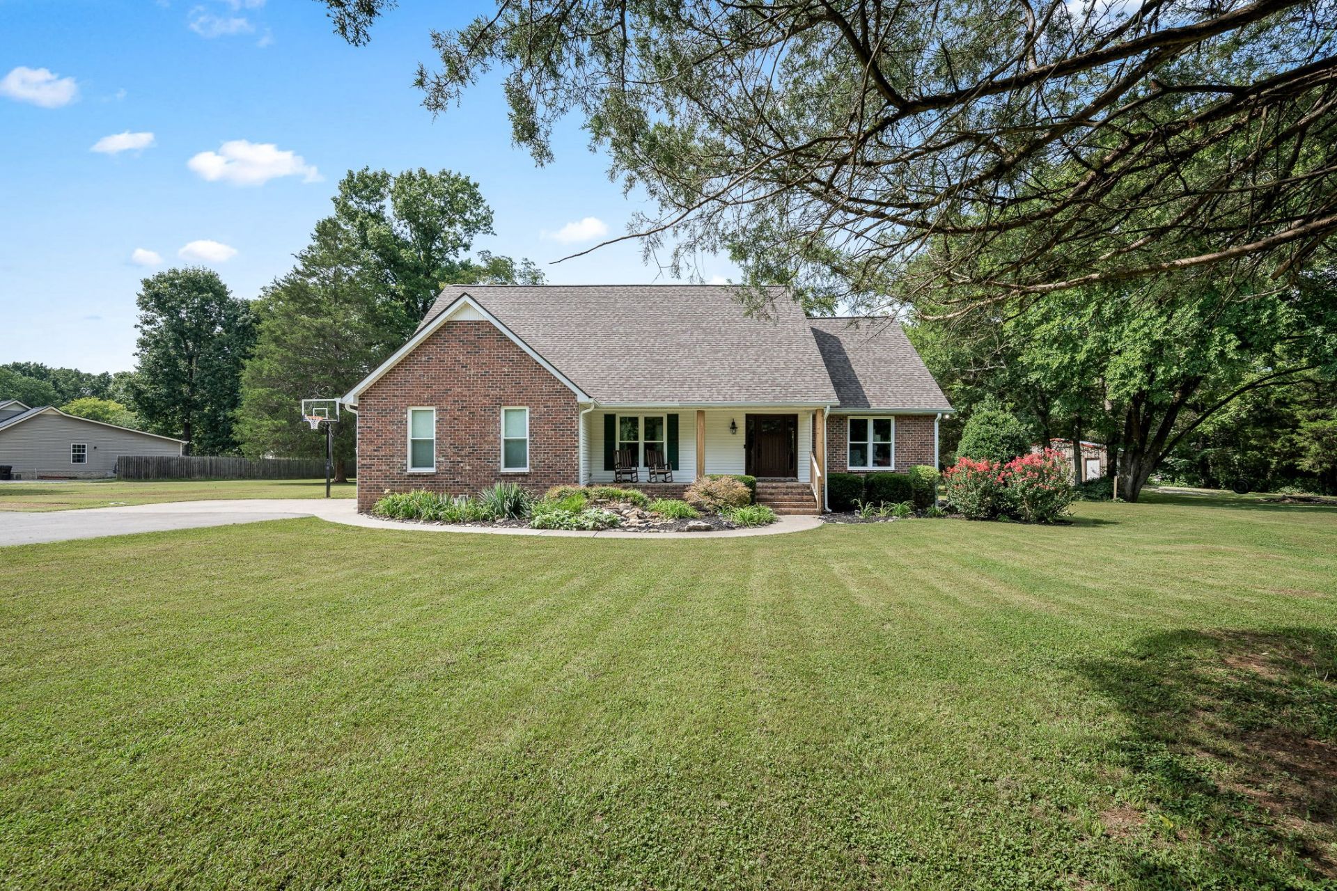 5722 Constantine Dr , Rockvale, TN 37153 Main Photo