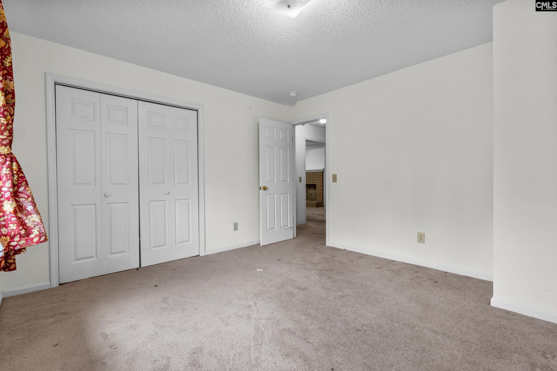 1101 Sunnyhill Road  Photo 11