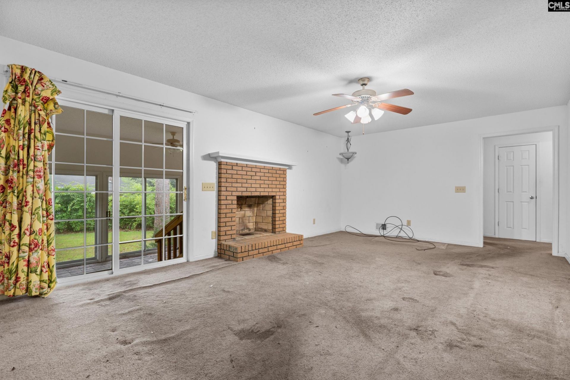 1101 Sunnyhill Road  Photo 5