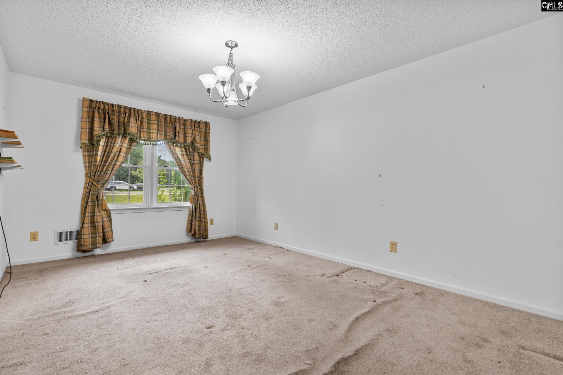 1101 Sunnyhill Road  Photo 6