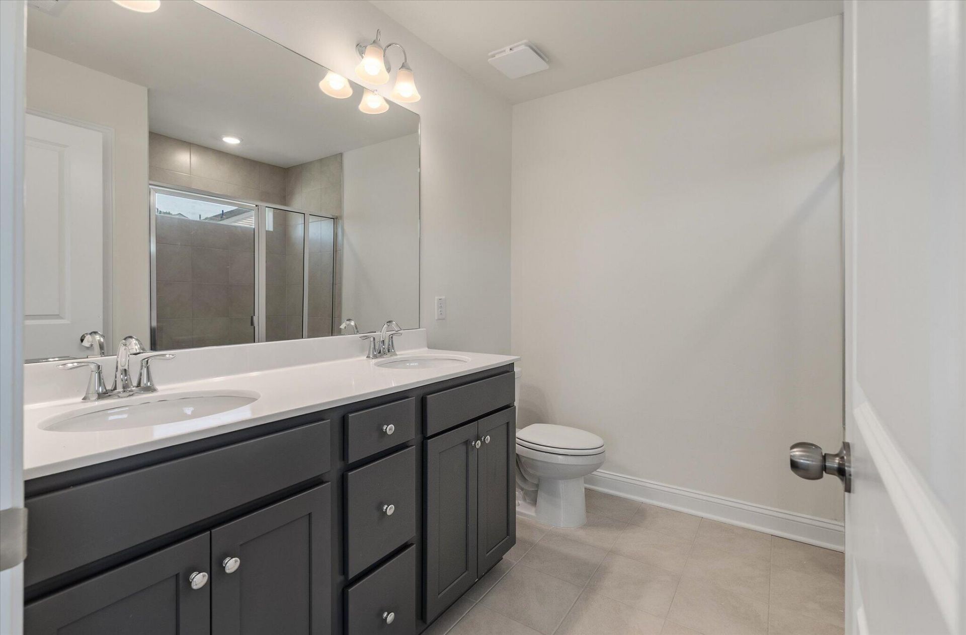 401 Painted Lady Lane Photo 16