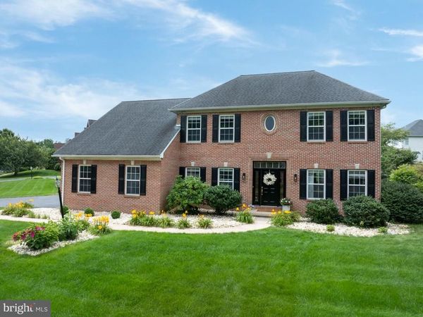 792 SOWARDS PLACE, STATE COLLEGE, PA 16803