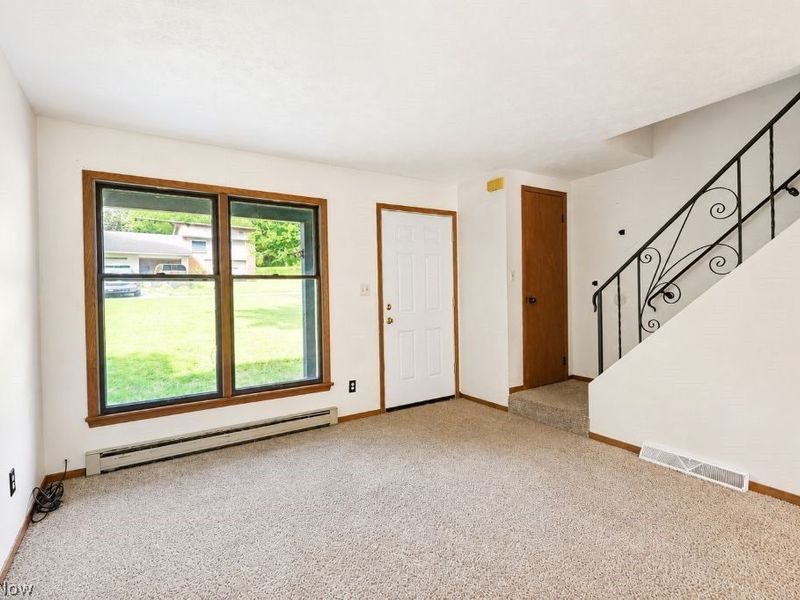 346 Greentree Place, Lisbon, OH 44432 Photo 4