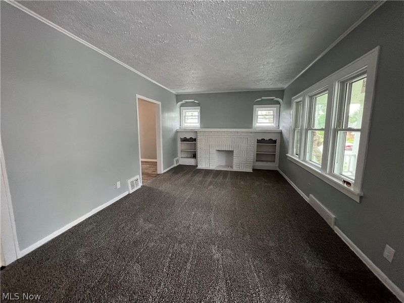 11312 Dove Avenue , Cleveland, OH 44105 Photo 3