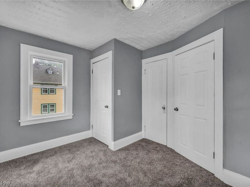 11312 Dove Avenue, Cleveland, OH 44105 Photo 38