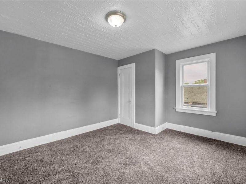 11312 Dove Avenue, Cleveland, OH 44105 Photo 39