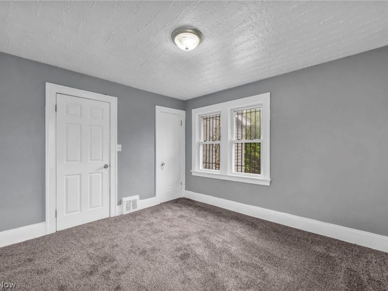 11312 Dove Avenue, Cleveland, OH 44105 Photo 40