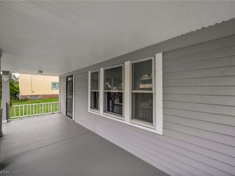 11312 Dove Avenue, Cleveland, OH 44105 Photo 7