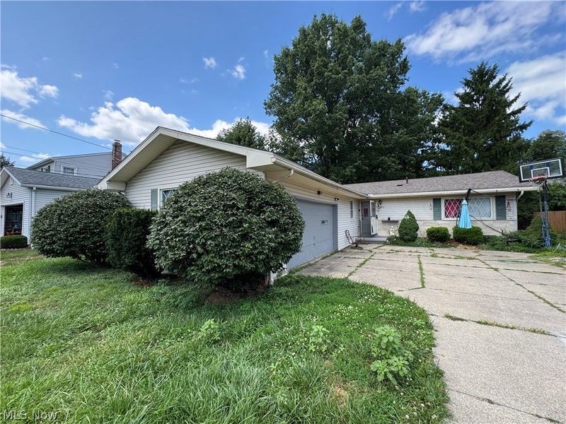 2475 Sand Run , Fairlawn, OH 44333 Photo 3