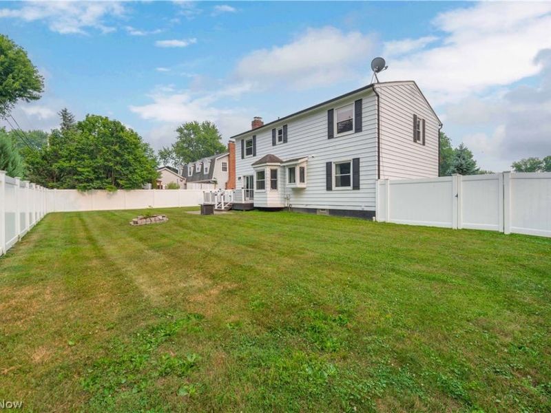 181 Crestview Drive , Elyria, OH 44035 Photo 6