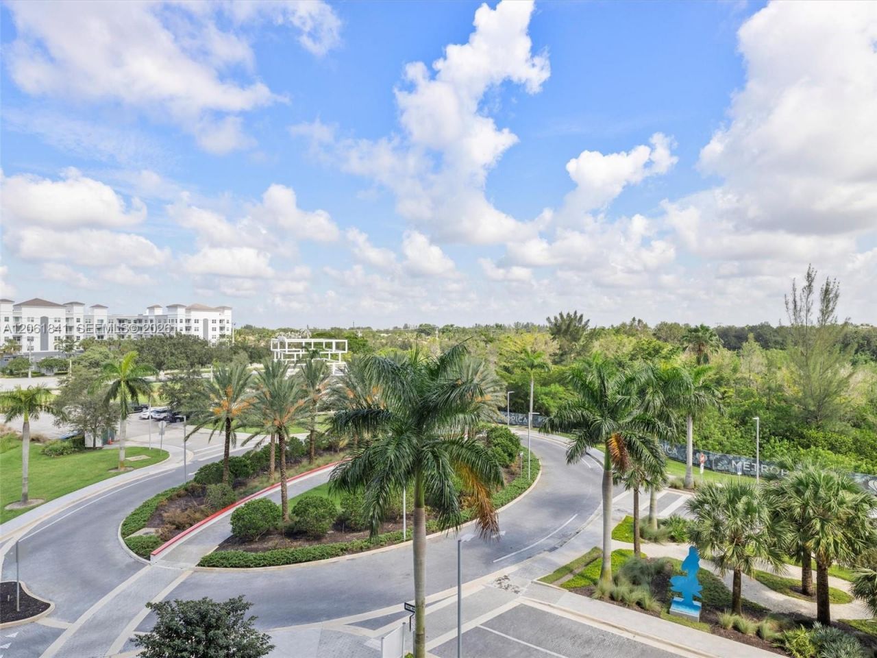 2000 Metropica Way, Unit 502, Sunrise, FL 33323 Photo