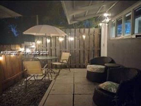 1337 NE 3rd Ave , Unit 2, Fort Lauderdale, FL 33304