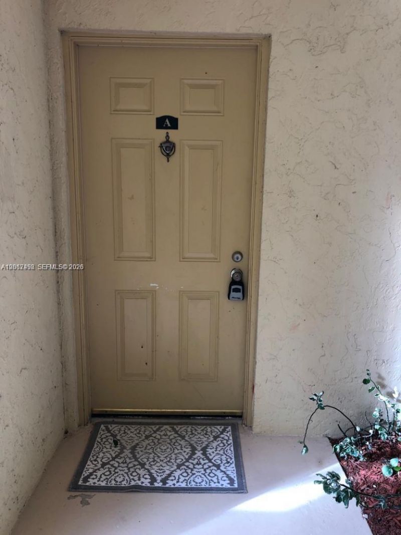 1502 Lake Crystal Dr, Unit A, West Palm Beach, FL 33411 Photo