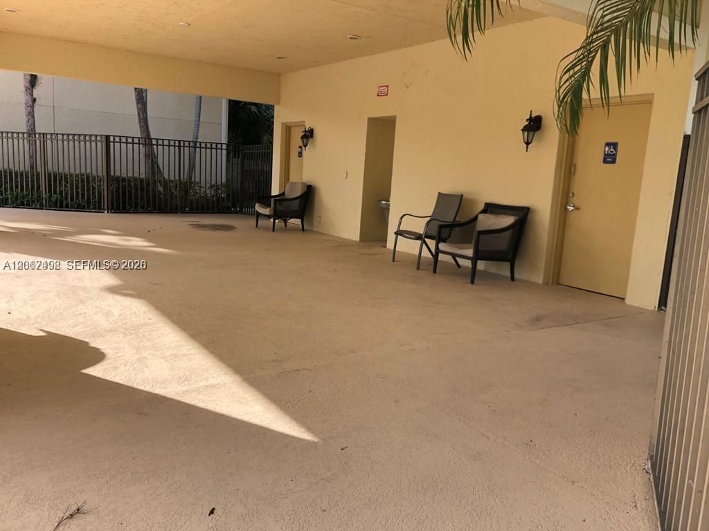 1502 Lake Crystal Dr, Unit A, West Palm Beach, FL 33411 Photo