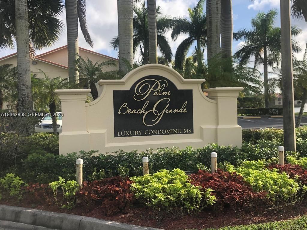 1502 Lake Crystal Dr, Unit A, West Palm Beach, FL 33411 Photo