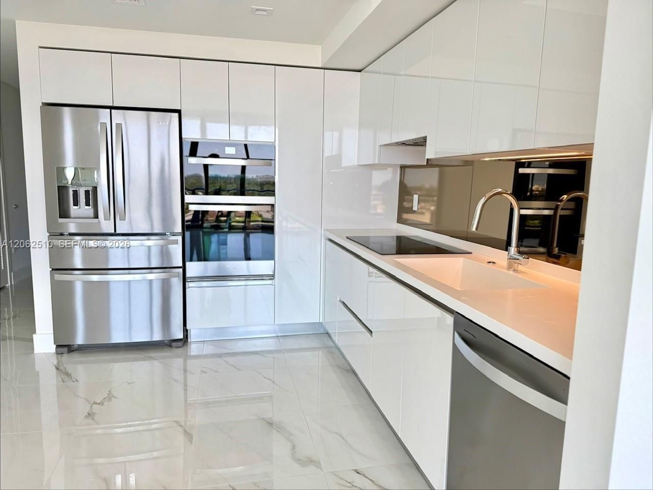 1170 E Hallandale, Unit 1106, Hallandale Beach, FL 33009 Photo