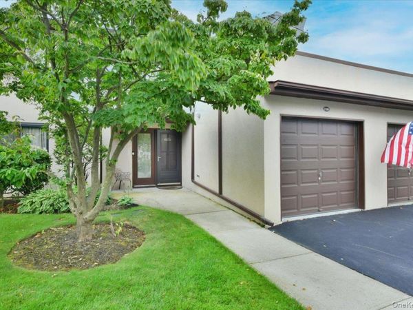 1 Anchorage Way , Unit 1108, Freeport, NY 11520