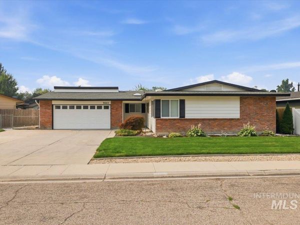 9663 W Gurdon Dr, Boise, ID 83704