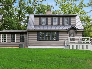 1224 Marwood Drive, Zanesville, OH 43701