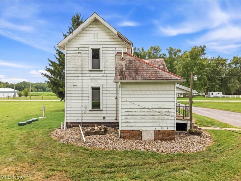 20954 Lake Park Boulevard, Alliance, OH 44601 Photo 17