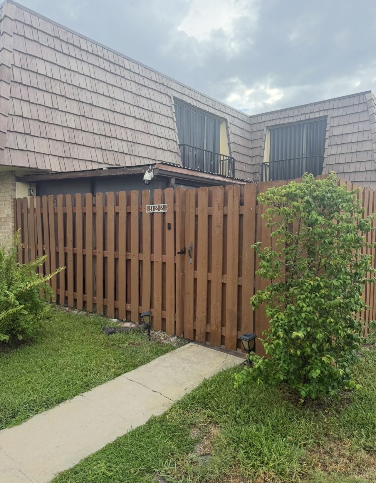 922 Springdale Circle, Palm Springs, FL 33461 Photo