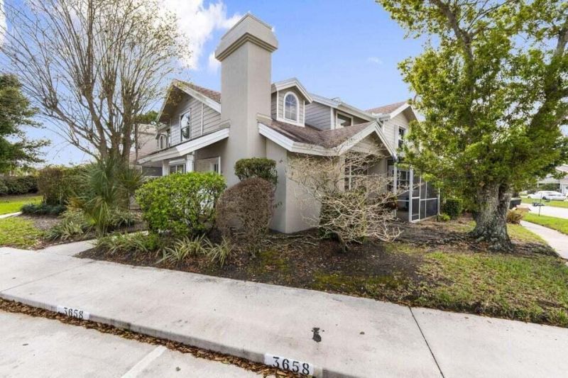 3658 SW Sunset Trace Circle, Unit 3658, Palm City, FL 34990 Photo