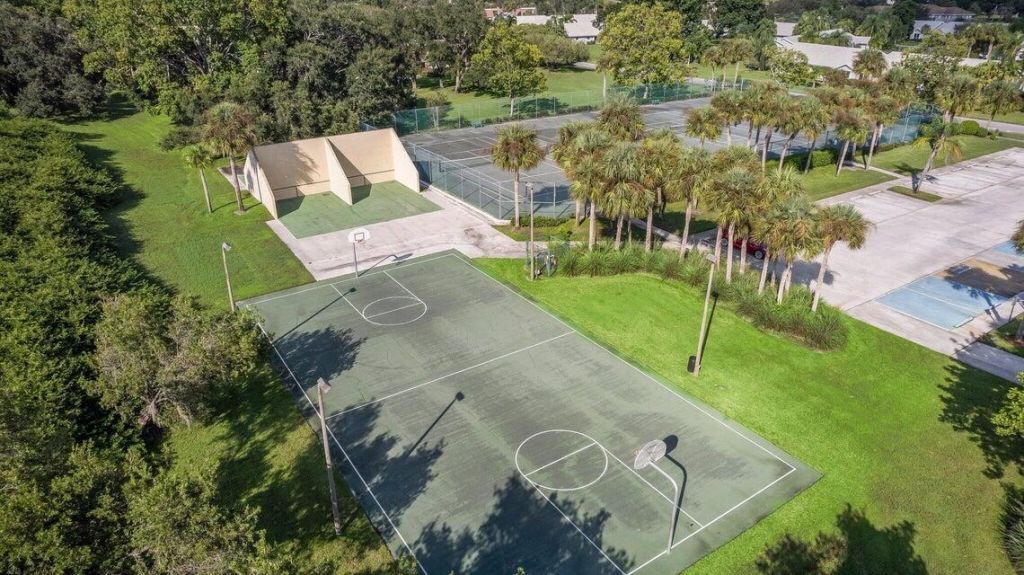 3658 SW Sunset Trace Circle, Unit 3658, Palm City, FL 34990 Photo