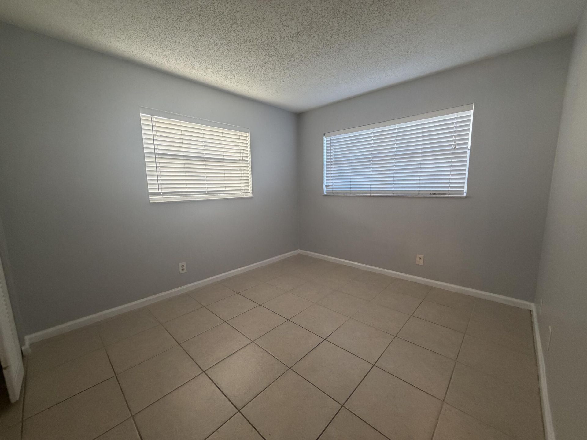 9915 Sandalfoot Boulevard, Unit 410, Boca Raton, FL 33428 Photo