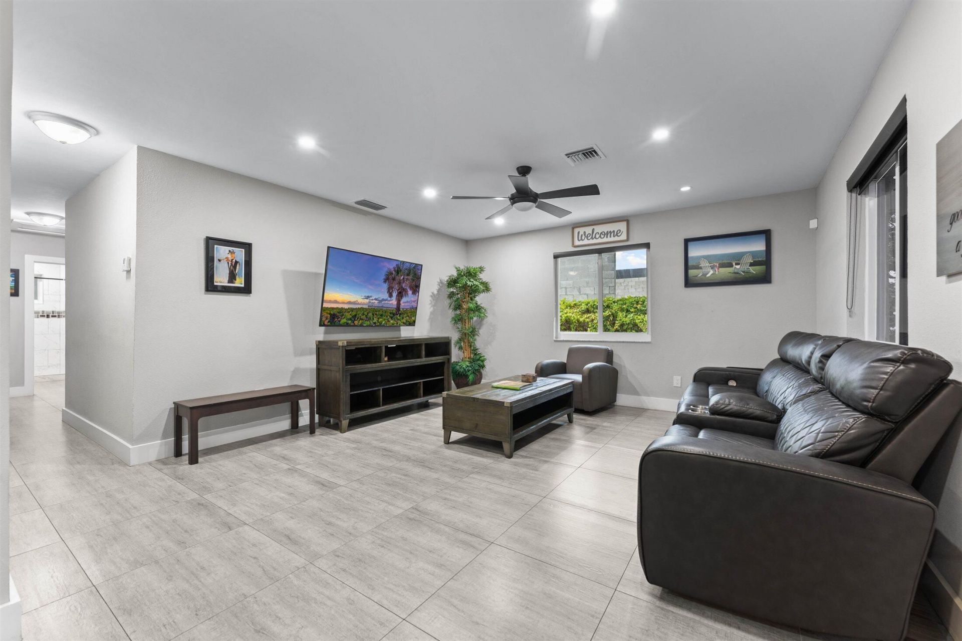 1633 SW 30th Avenue, Fort Lauderdale, FL 33312 Photo