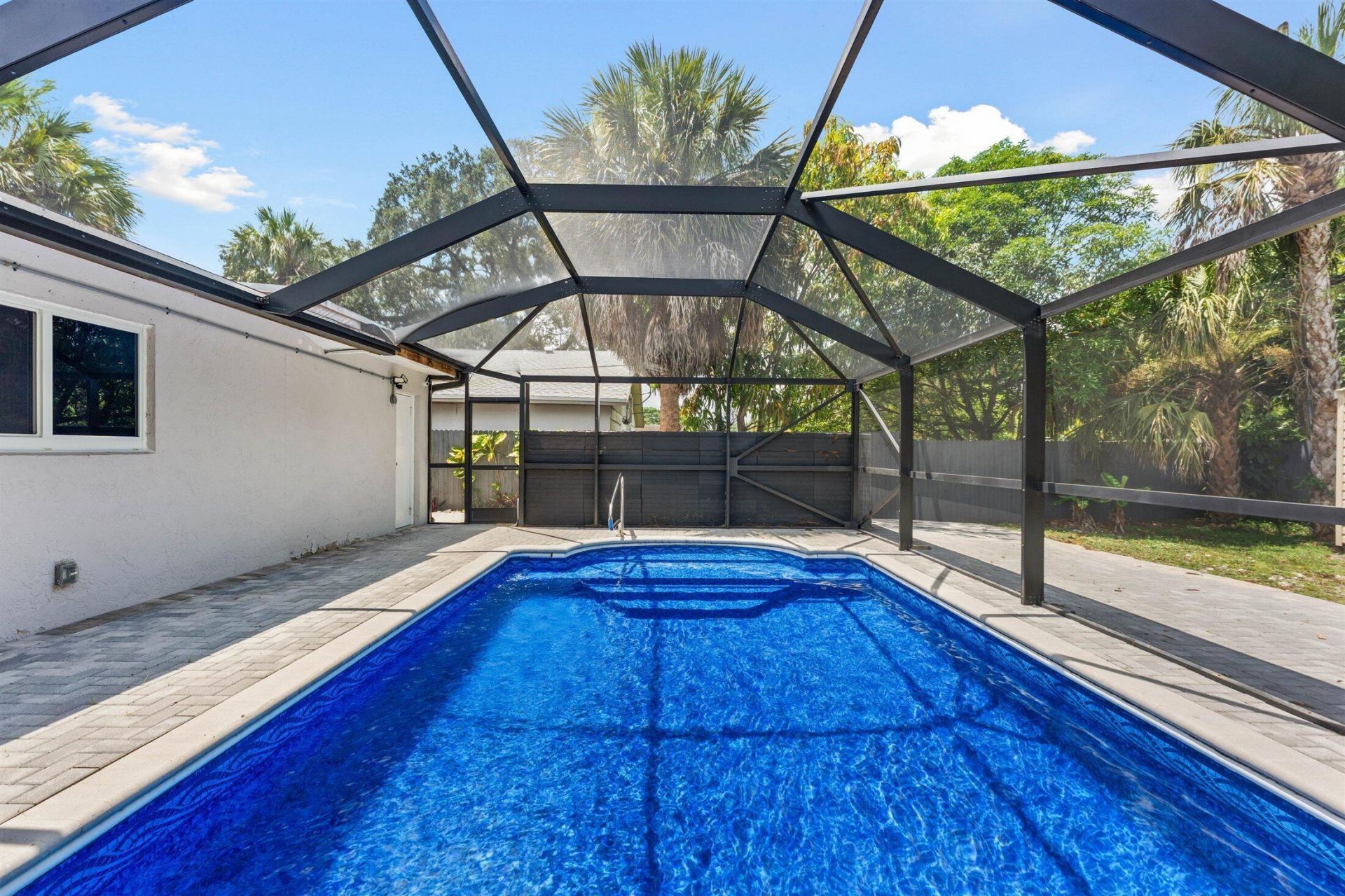 1633 SW 30th Avenue, Fort Lauderdale, FL 33312 Photo