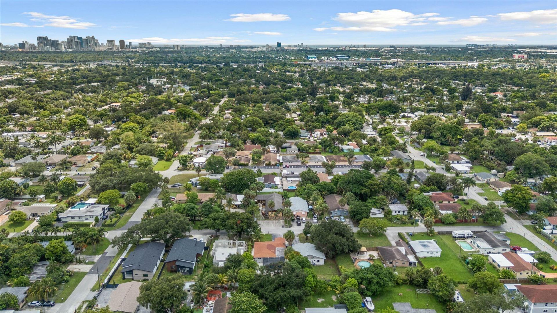 1633 SW 30th Avenue, Fort Lauderdale, FL 33312 Photo