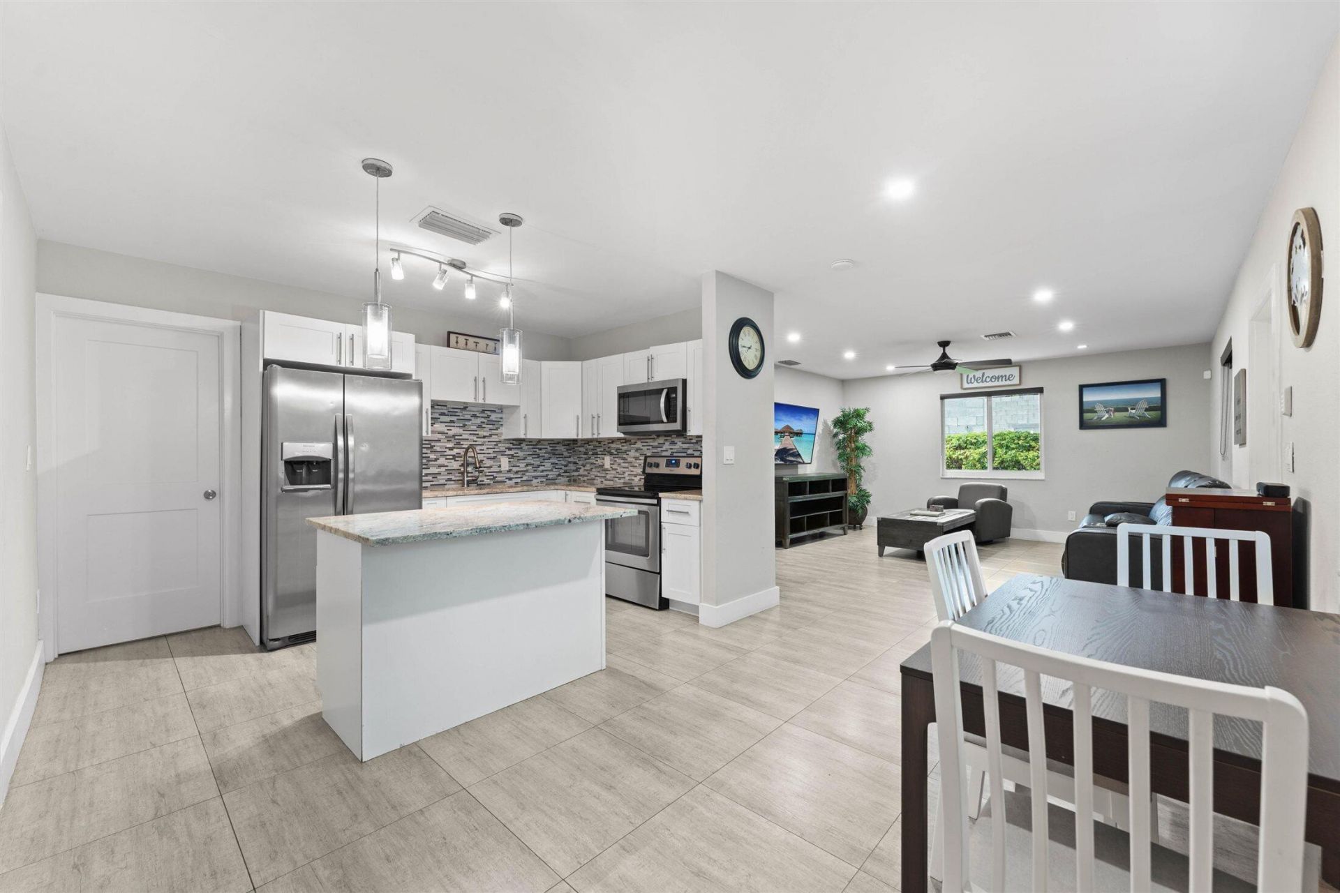 1633 SW 30th Avenue, Fort Lauderdale, FL 33312 Photo