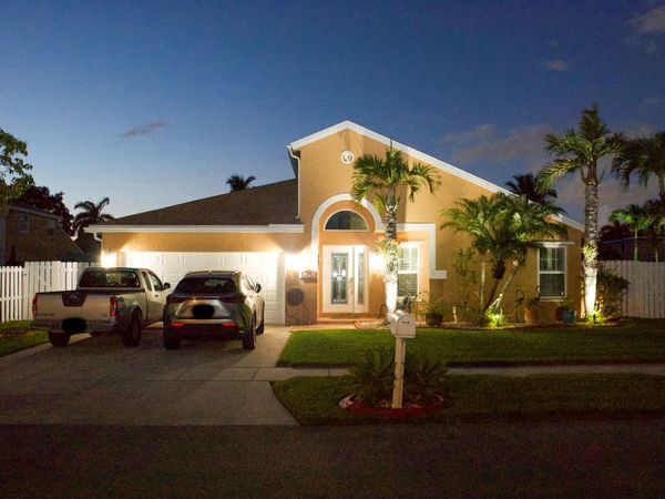 9761 ATLANTIC Drive, Miramar, FL 33025