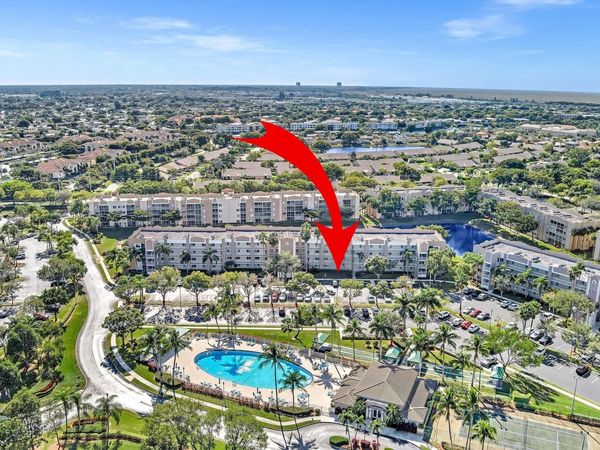 9560 WELDON Circle, Unit J110, Tamarac, FL 33321