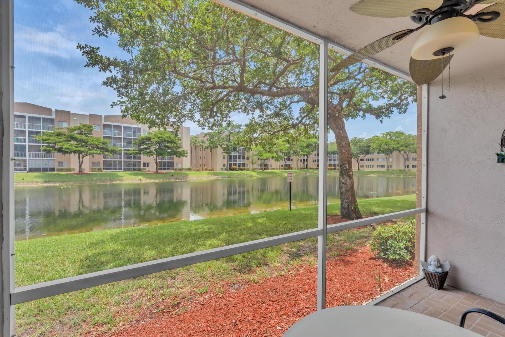 9560 Weldon Circle, Unit J110, Tamarac, FL 33321 Photo
