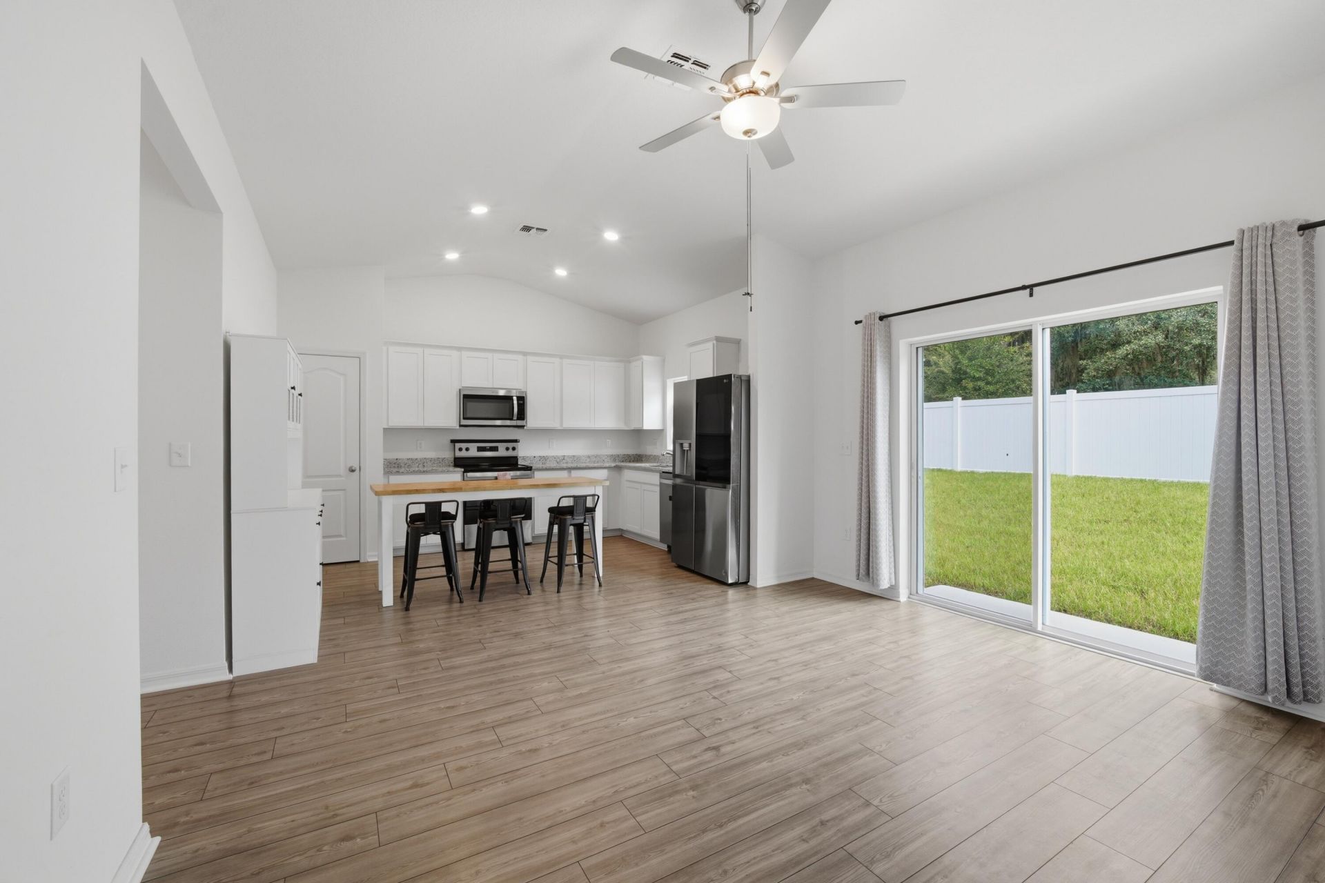 13470 Leaping Water Way, Astatula, FL 34705 Photo