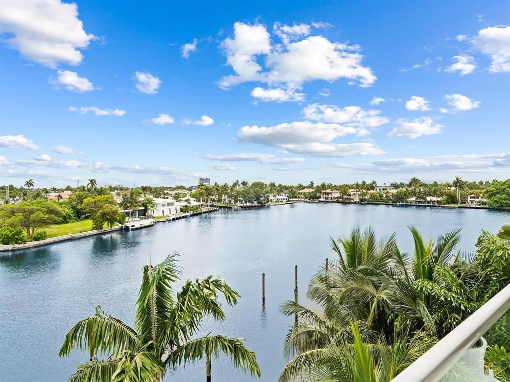 353 Sunset Drive, Unit 202, Fort Lauderdale, FL 33301 Photo