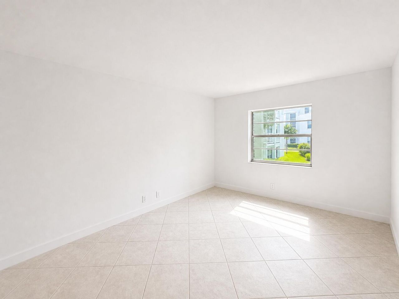 1541 S Ocean Boulevard, Unit 219, Pompano Beach, FL 33062 Photo