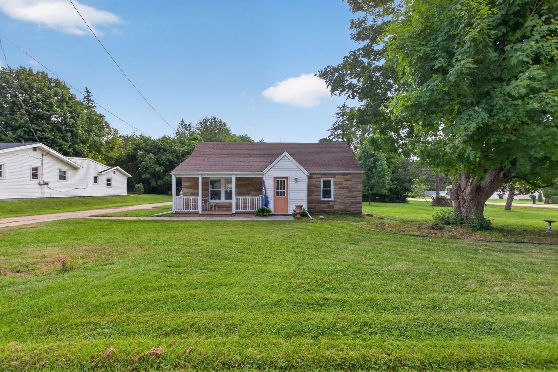 221 Teft Road, Spring Arbor, MI 49283 Main Photo
