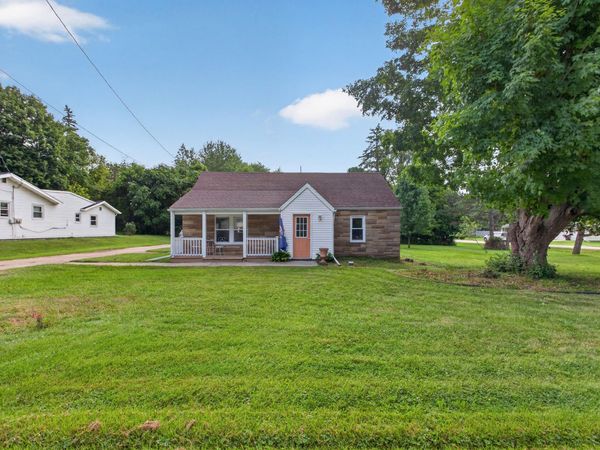 221 Teft Road, Spring Arbor, MI 49283