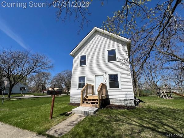 230 Almyra Avenue, Unit Upper, Monroe, Mi 48161