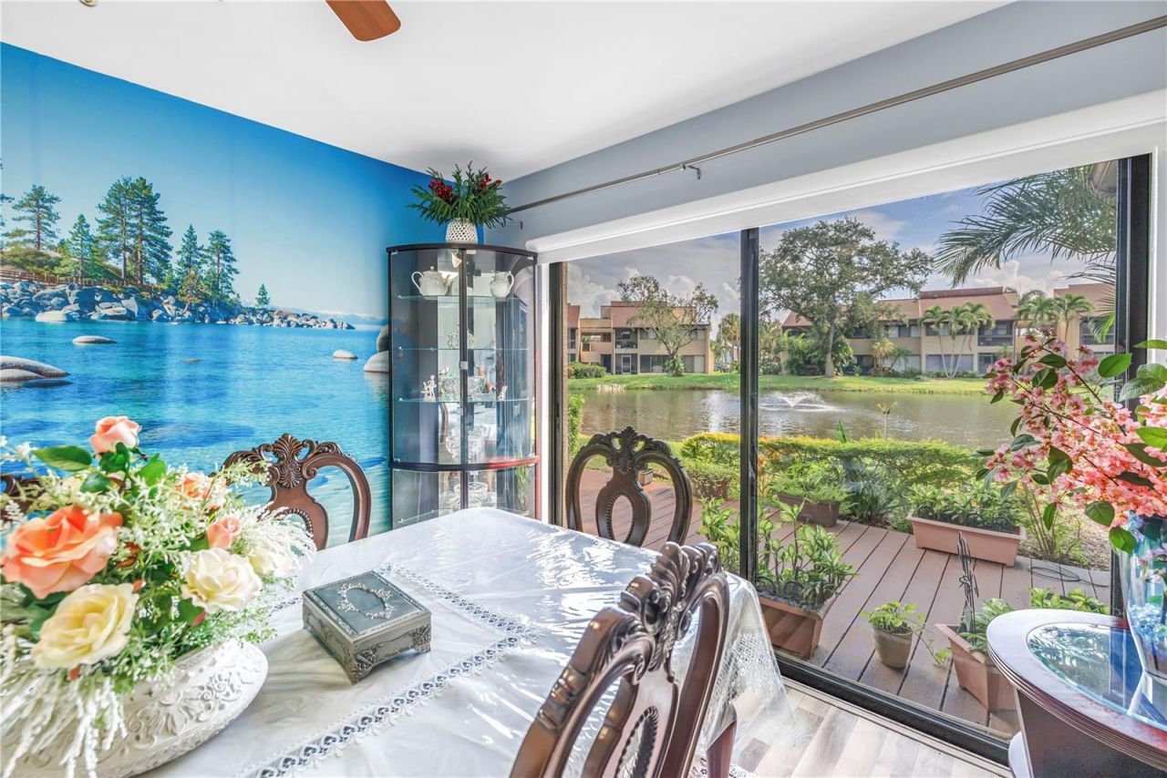 875 S Village Drive N, Unit 101, Saint Petersburg, FL 33716 Photo