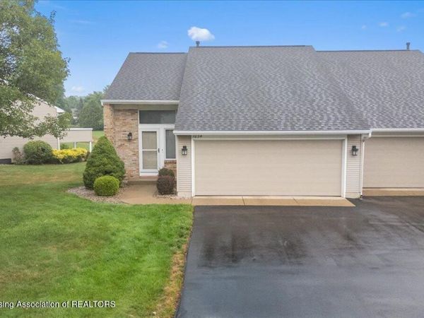 1034 Fairfield Drive, Hudsonville, MI 49426