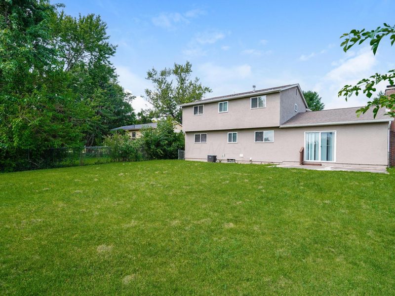 4814 Heatherton Drive , Columbus, OH 43229 Photo 19