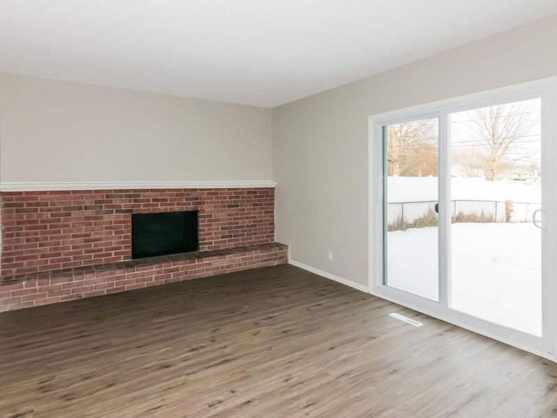 4814 Heatherton Drive , Columbus, OH 43229 Photo 5