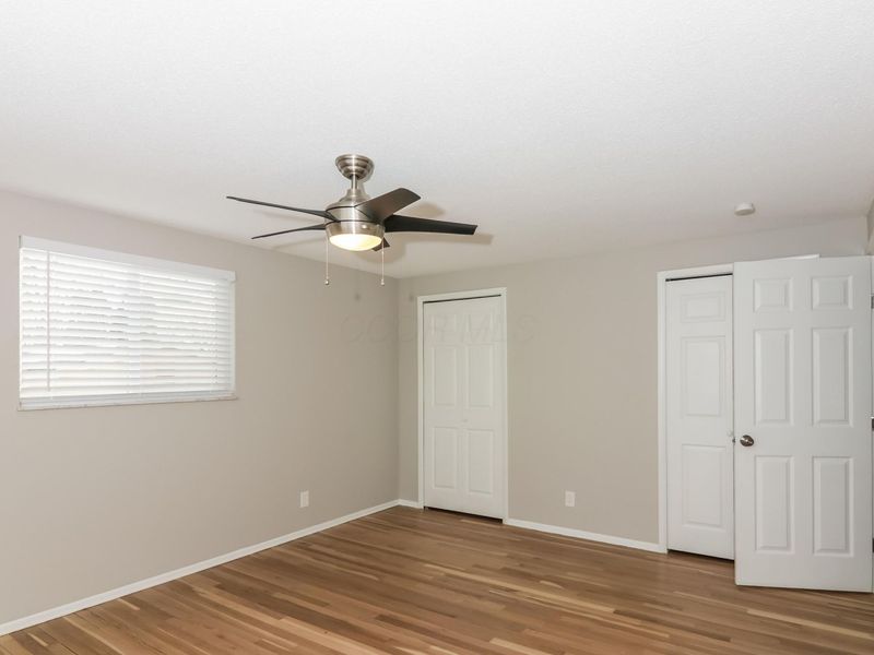 4814 Heatherton Drive , Columbus, OH 43229 Photo 9