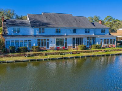 205 Woodlake Drive, Summerville, SC 29485