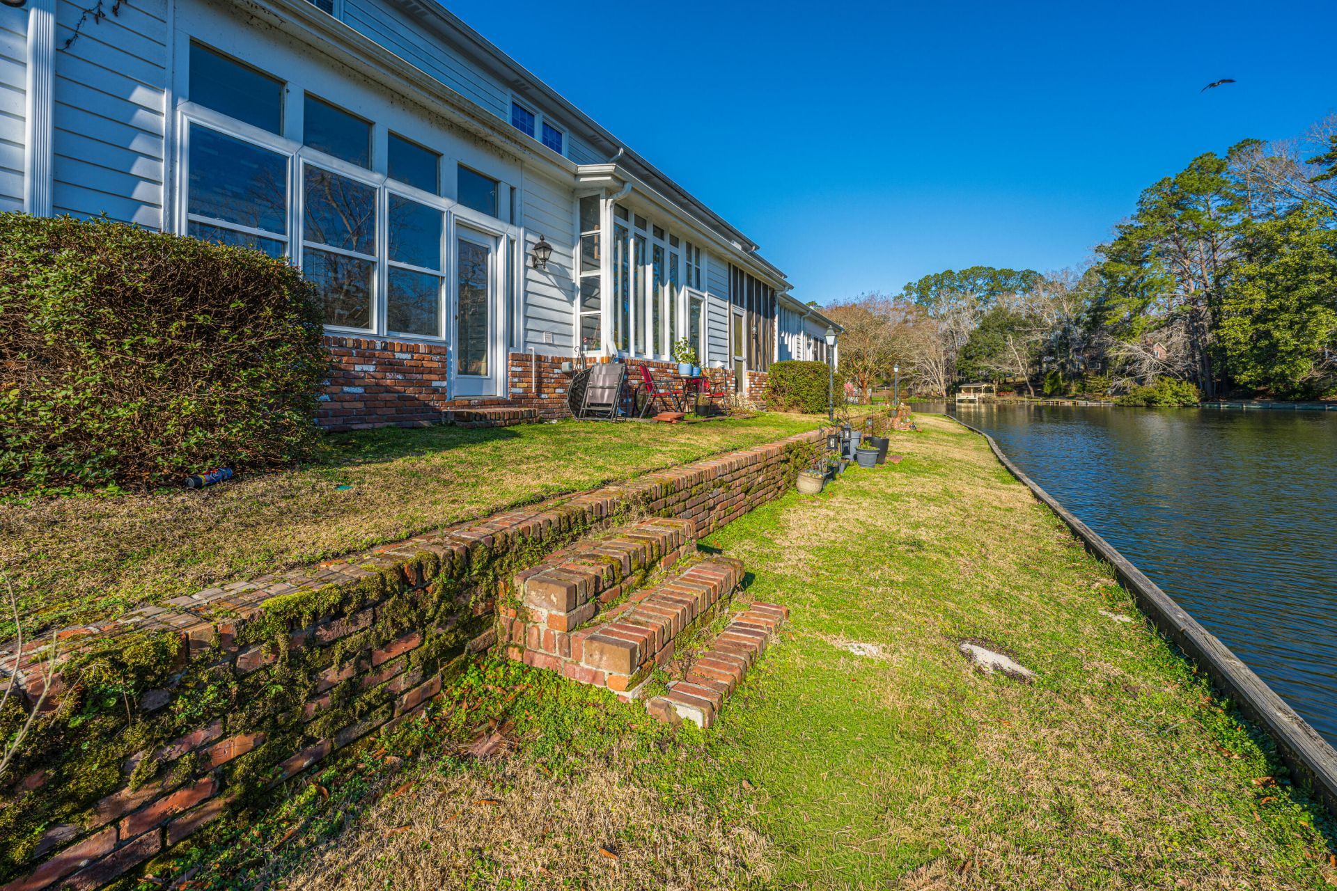 205 Woodlake Drive Photo 17